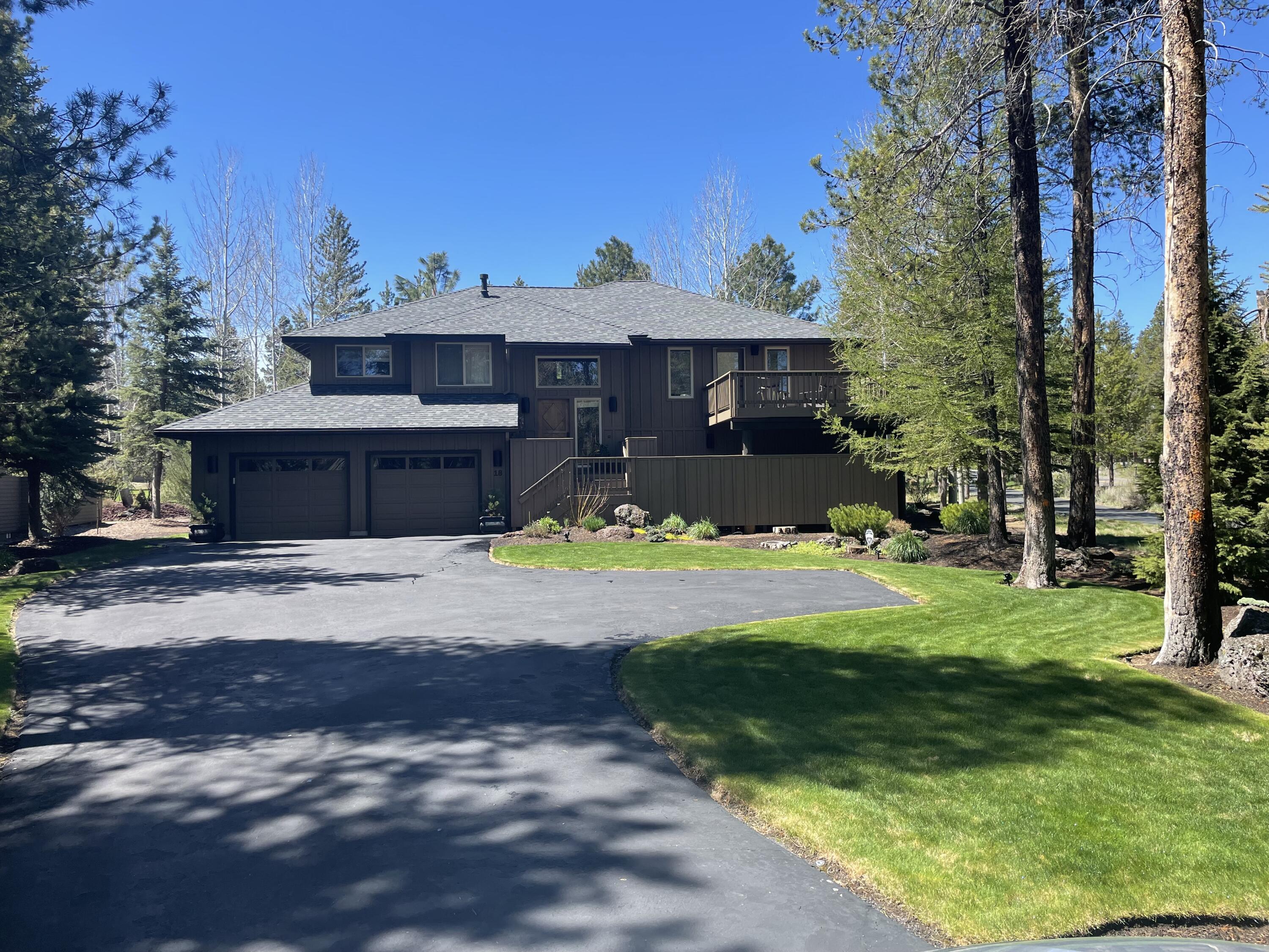 Fairway Crest Village - Residential