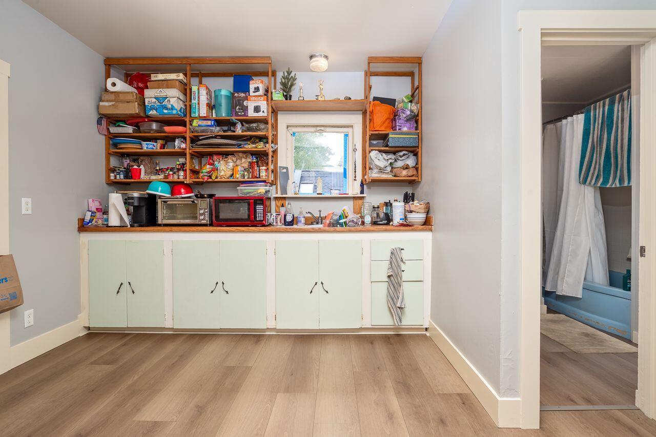 Prachts Alaska Addition - Residential Income