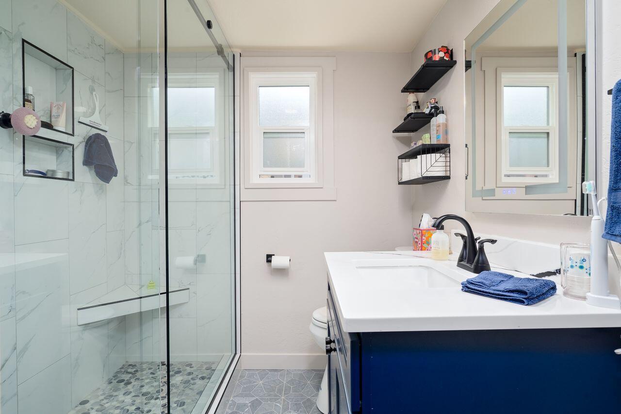 Prachts Alaska Addition - Residential Income