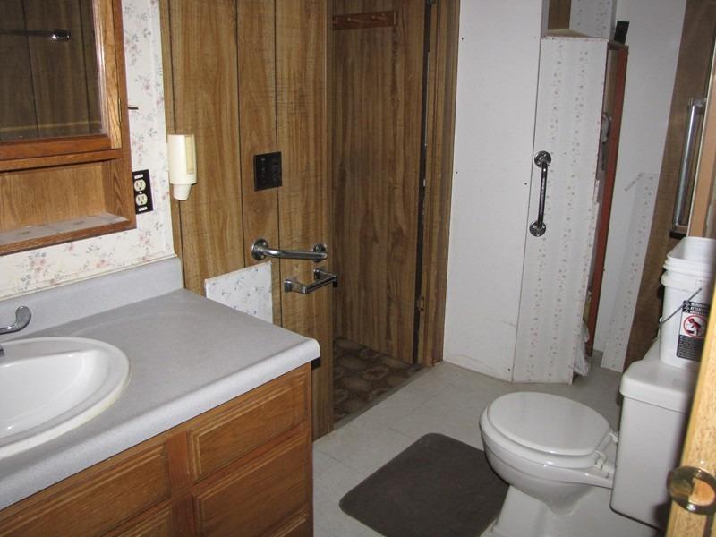 Pinecrest - Residential