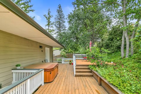Tiny photo for 1768 Crestview Drive Dr, Ashland, OR 97520 (MLS # 220213956)