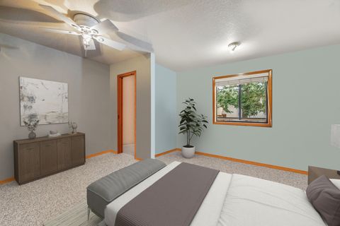 Tiny photo for 1768 Crestview Drive Dr, Ashland, OR 97520 (MLS # 220213956)