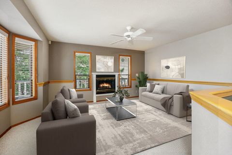 Tiny photo for 1768 Crestview Drive Dr, Ashland, OR 97520 (MLS # 220213956)