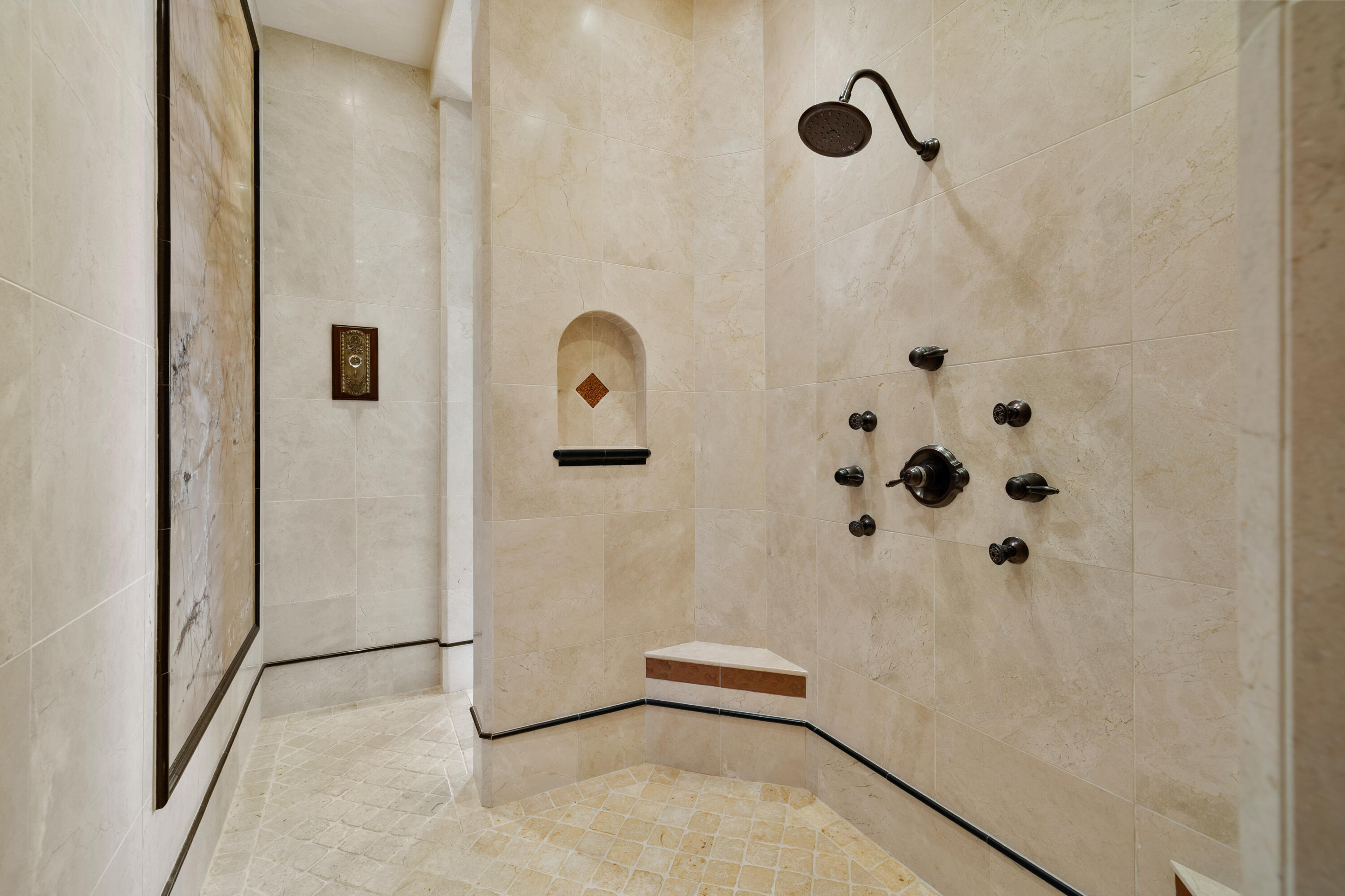 North Rim - Residential