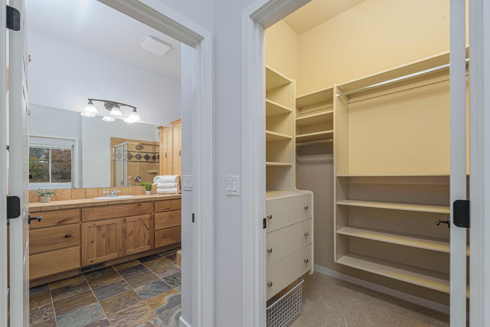 Broken Top - Residential