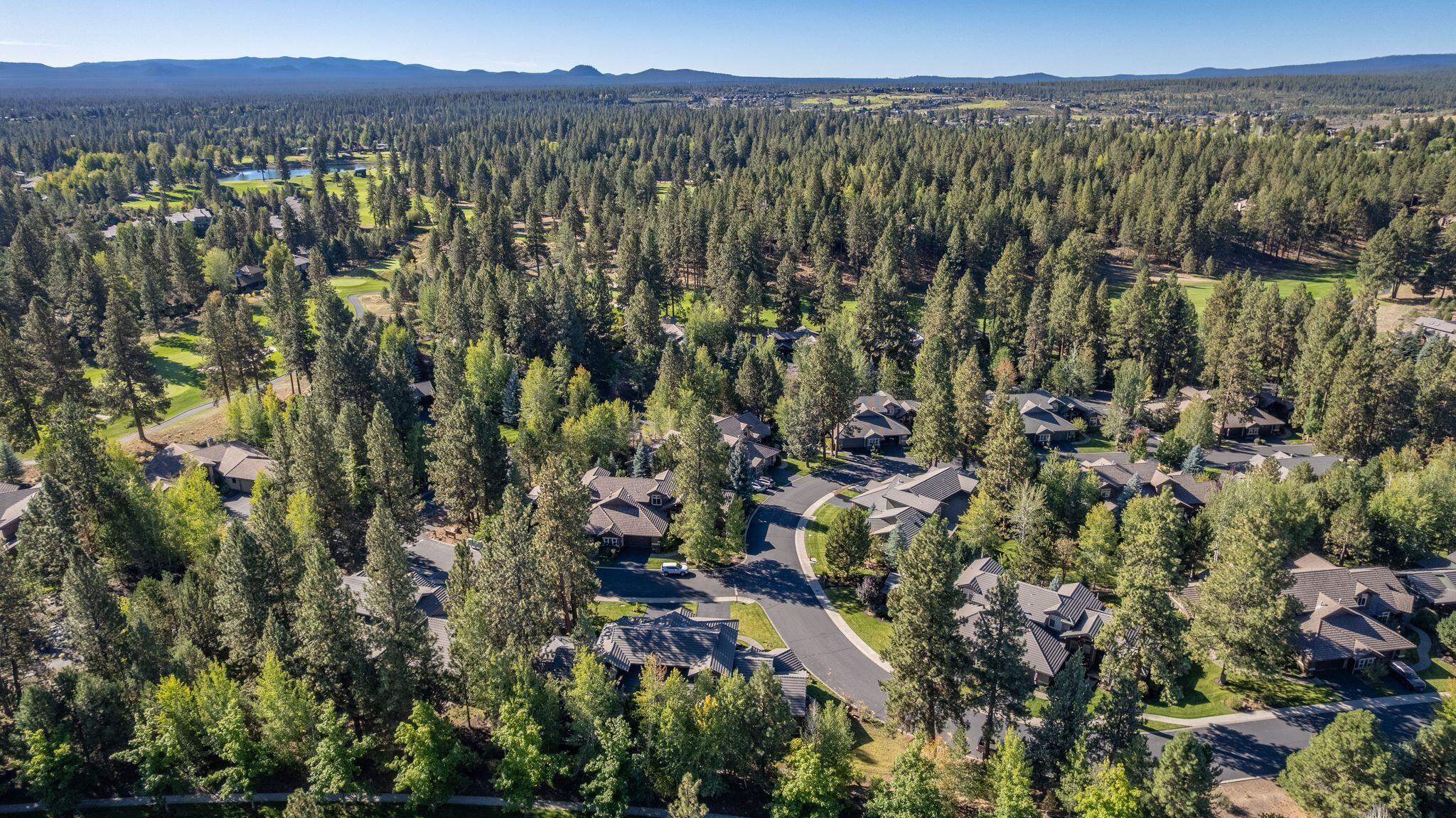 Broken Top - Residential