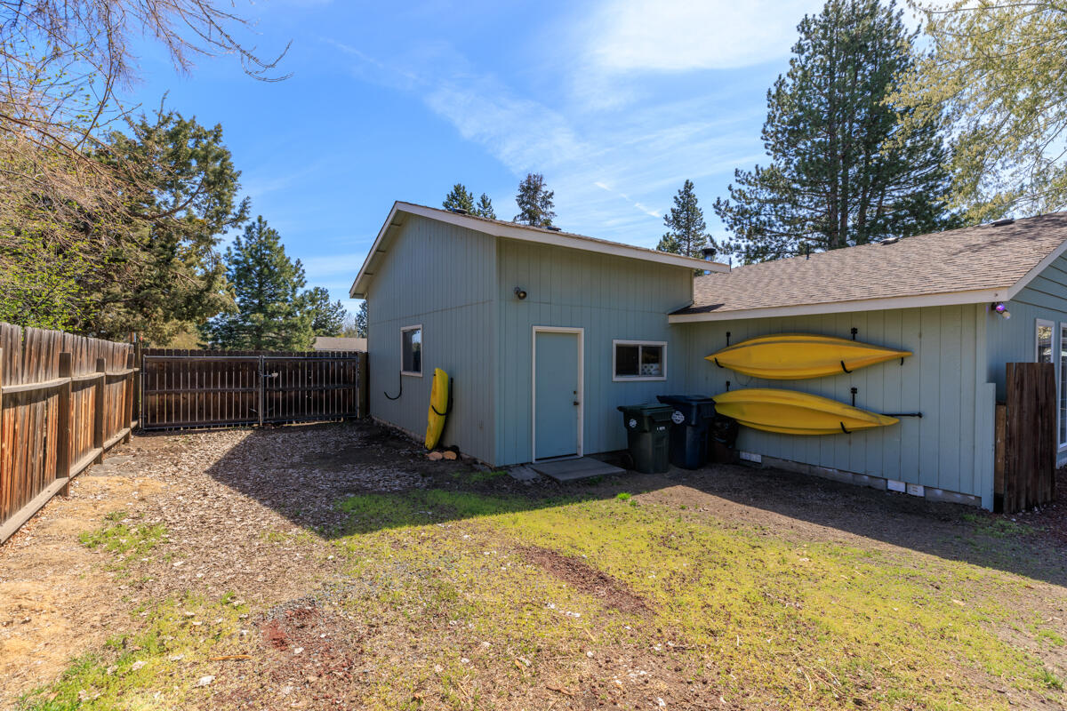 East Villa - Residential