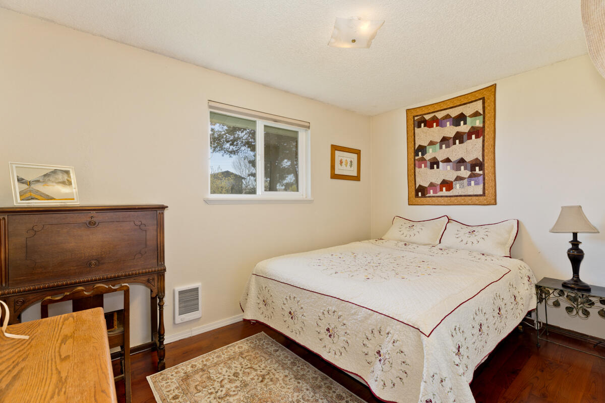 East Villa - Residential