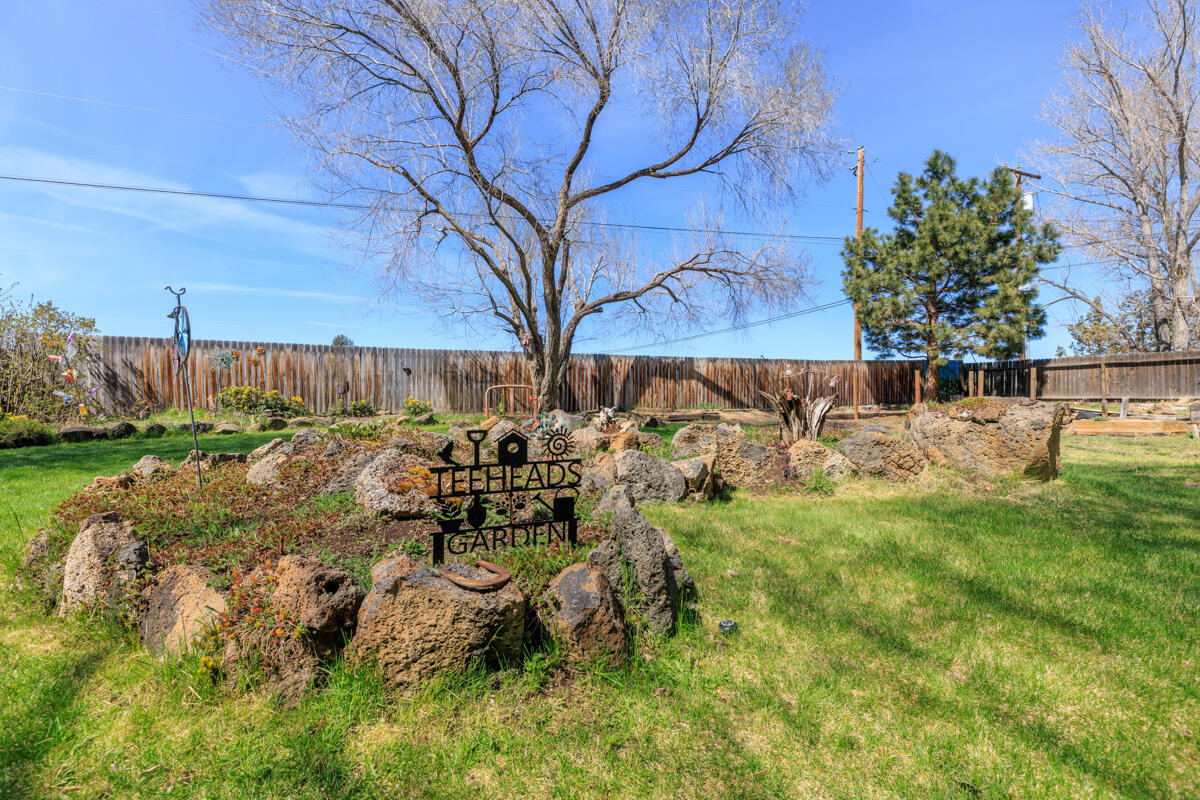 East Villa - Residential