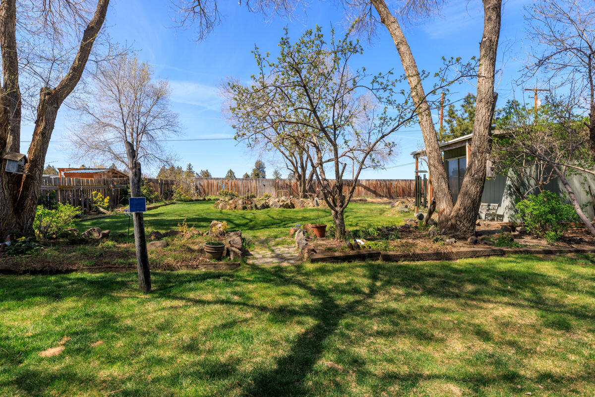 East Villa - Residential