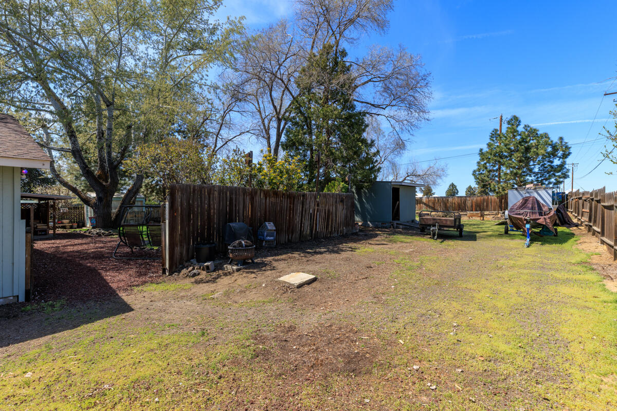 East Villa - Residential