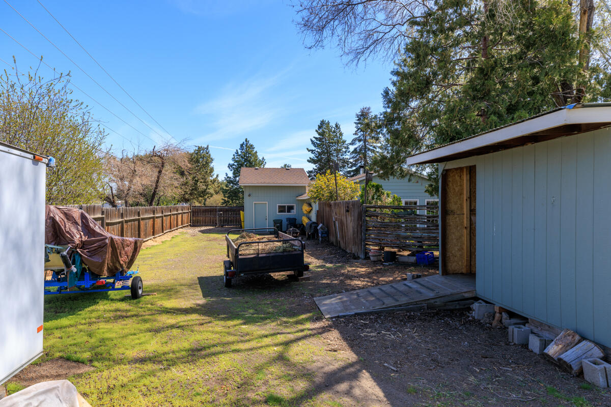 East Villa - Residential