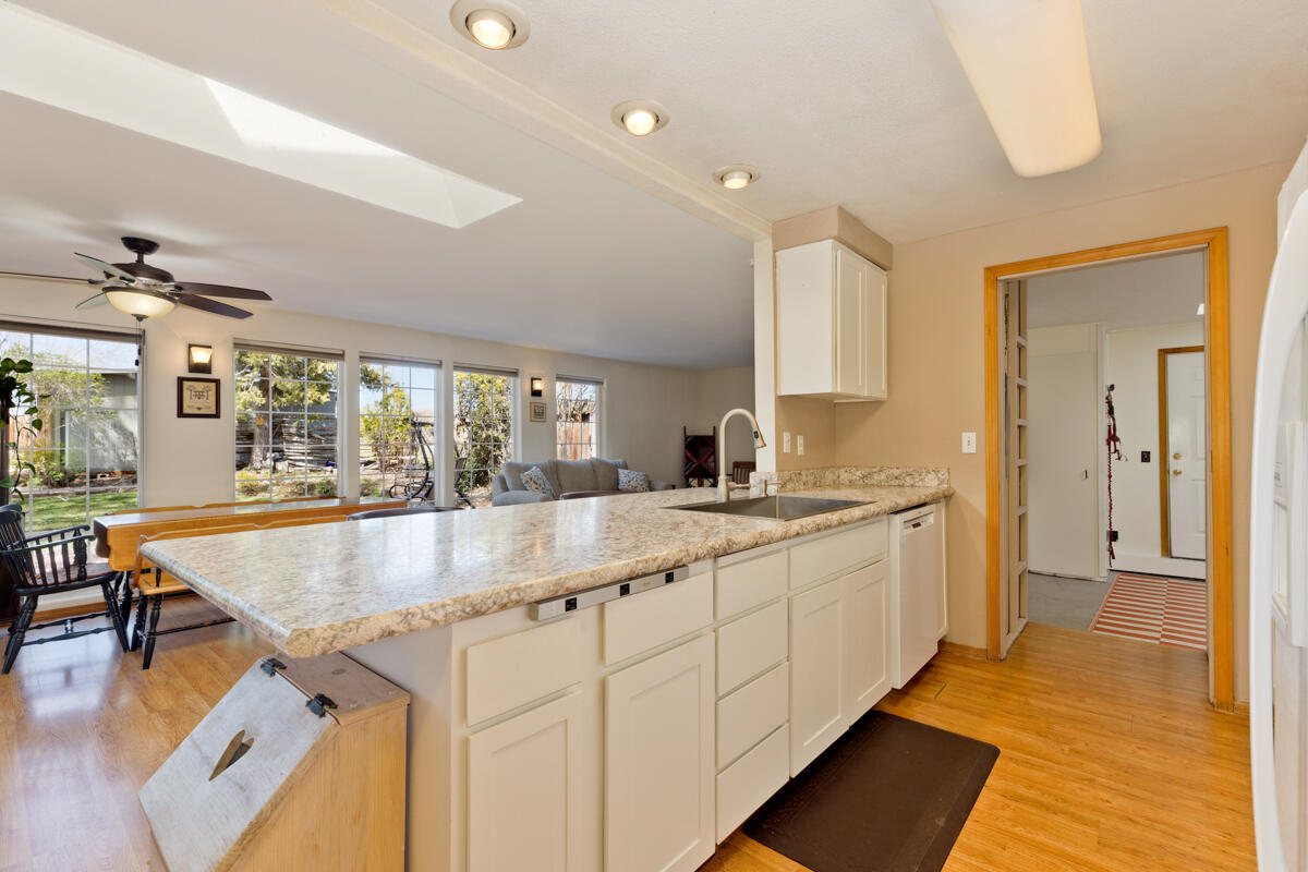 East Villa - Residential