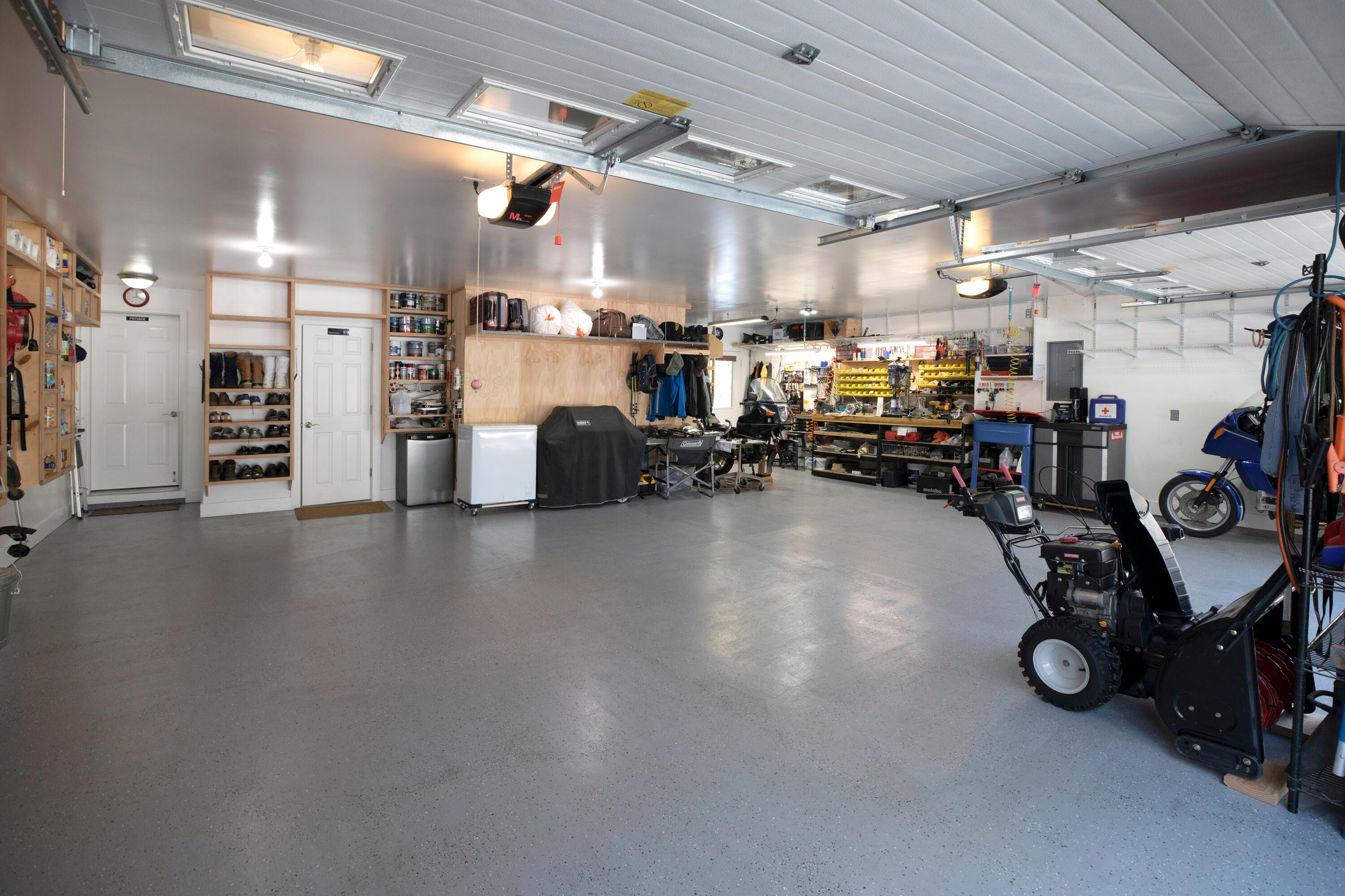 Wagon Trail Acreages - Residential