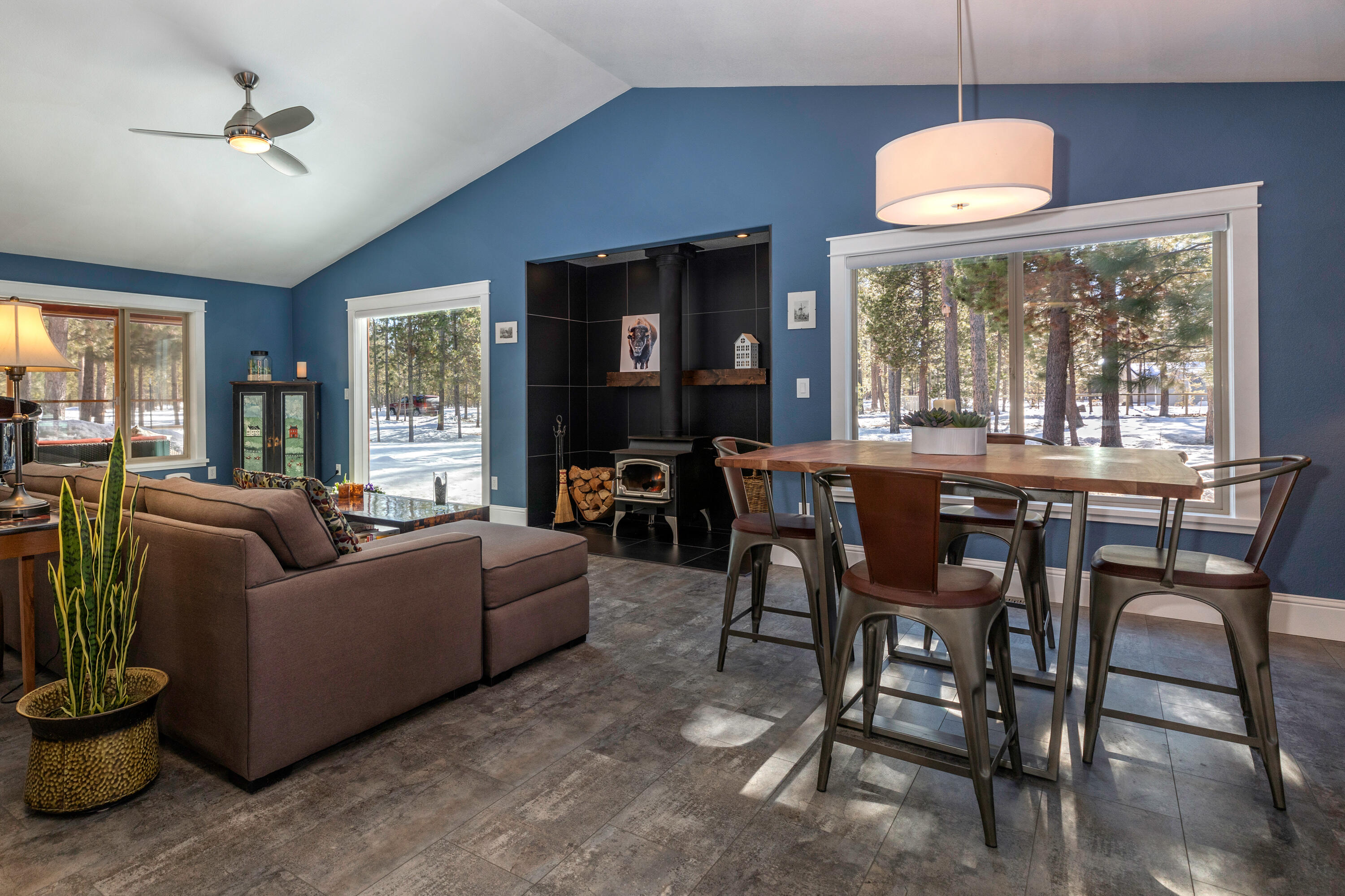 Wagon Trail Acreages - Residential