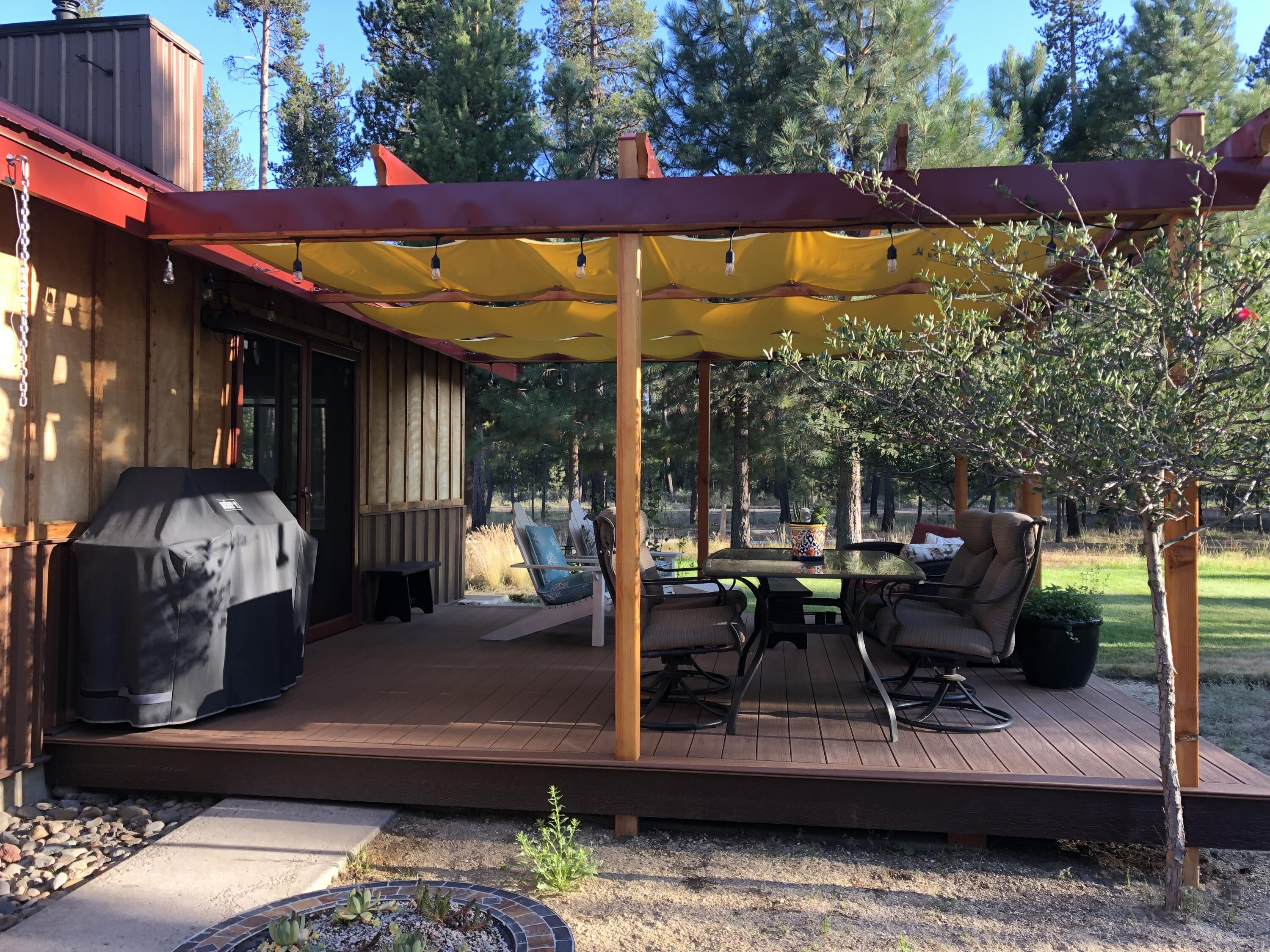 Wagon Trail Acreages - Residential