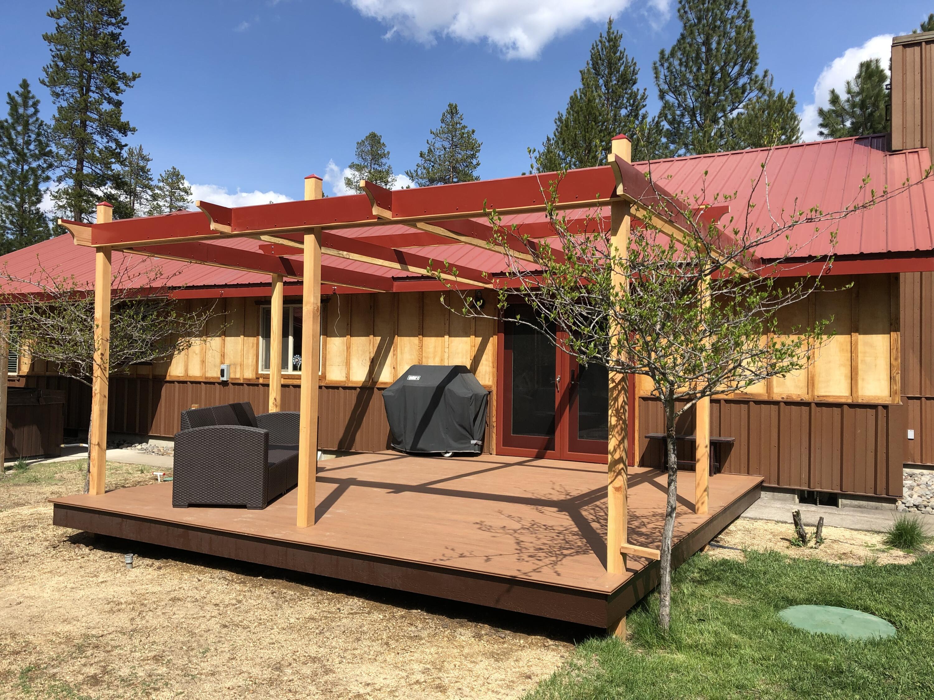 Wagon Trail Acreages - Residential