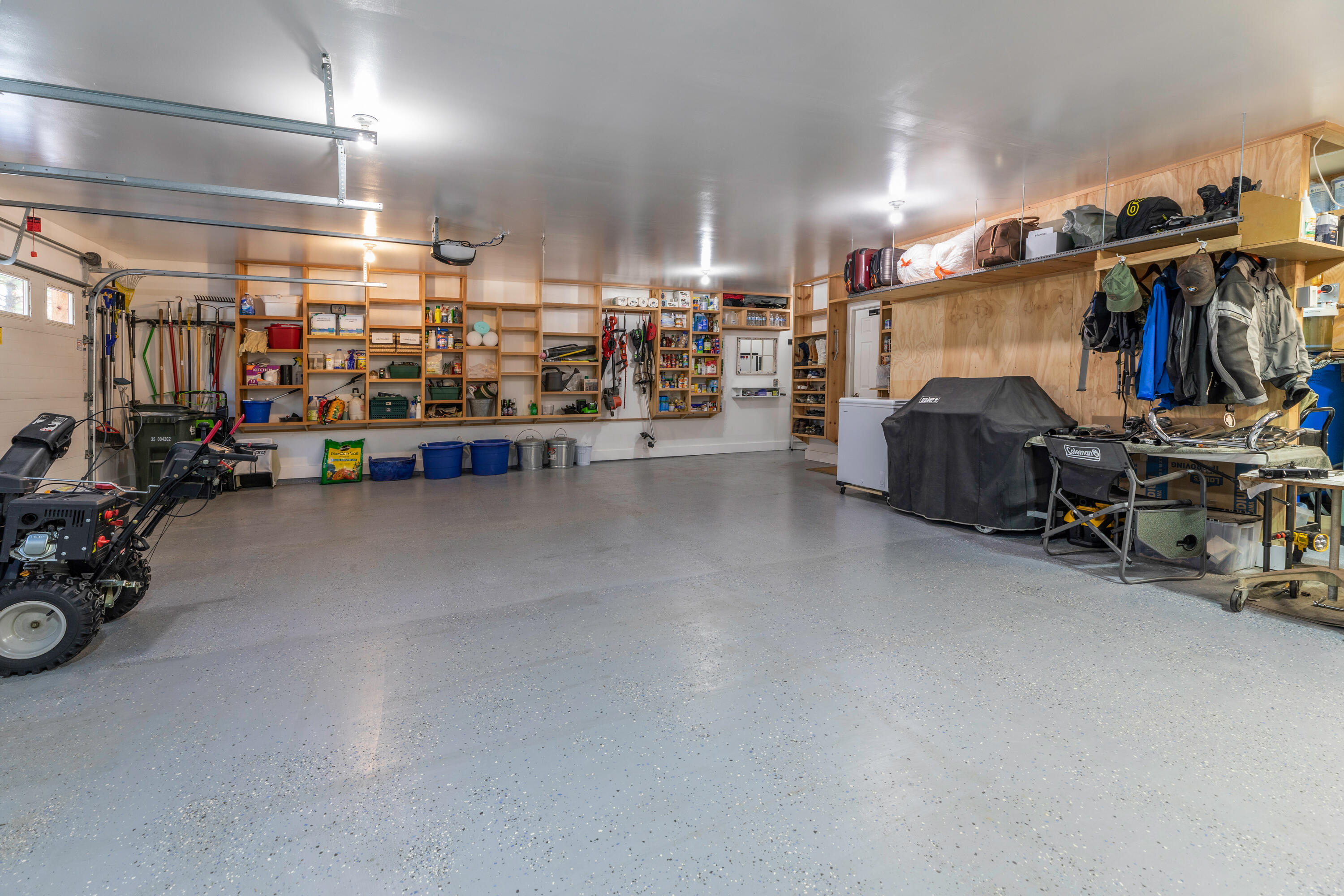 Wagon Trail Acreages - Residential