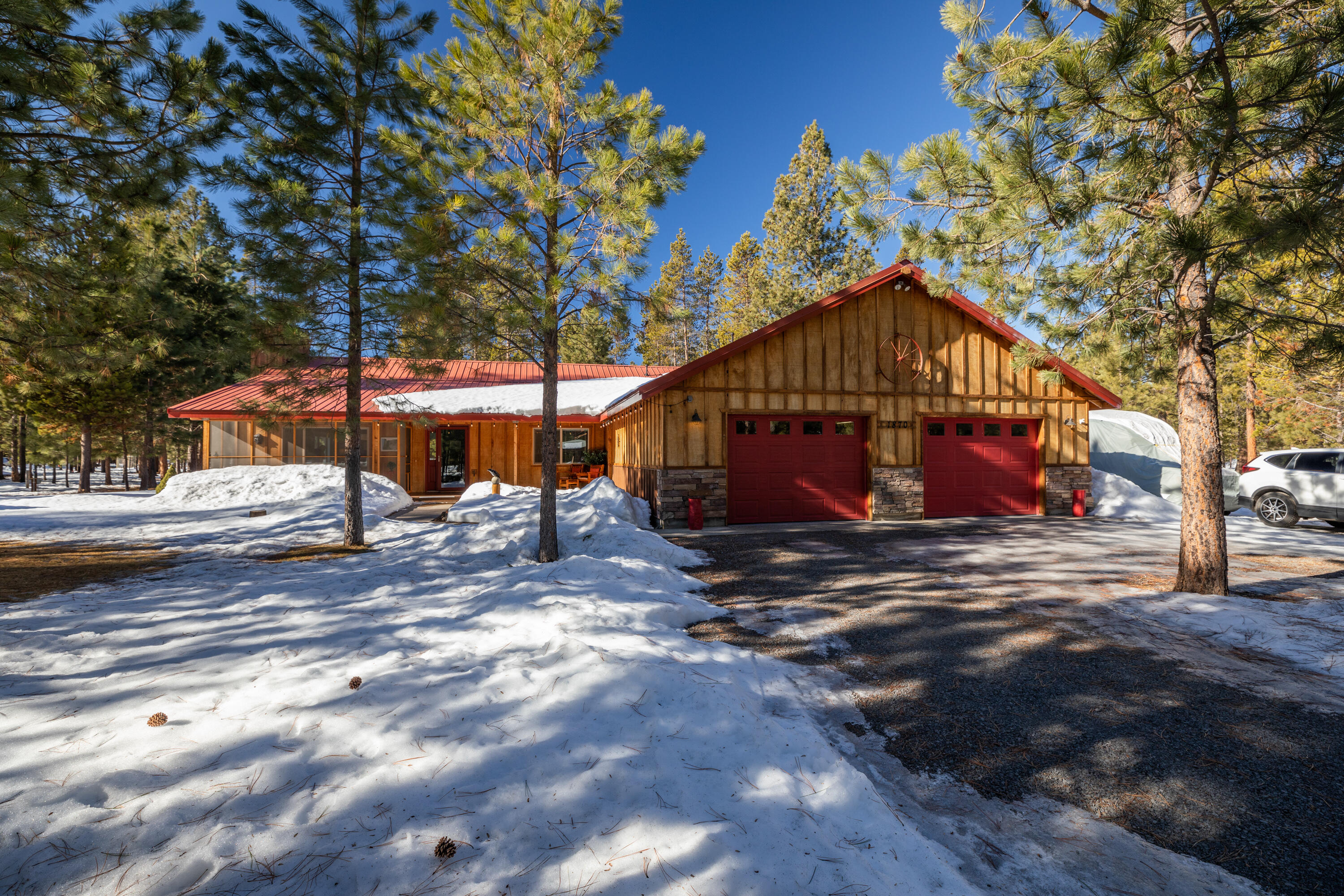 Wagon Trail Acreages - Residential