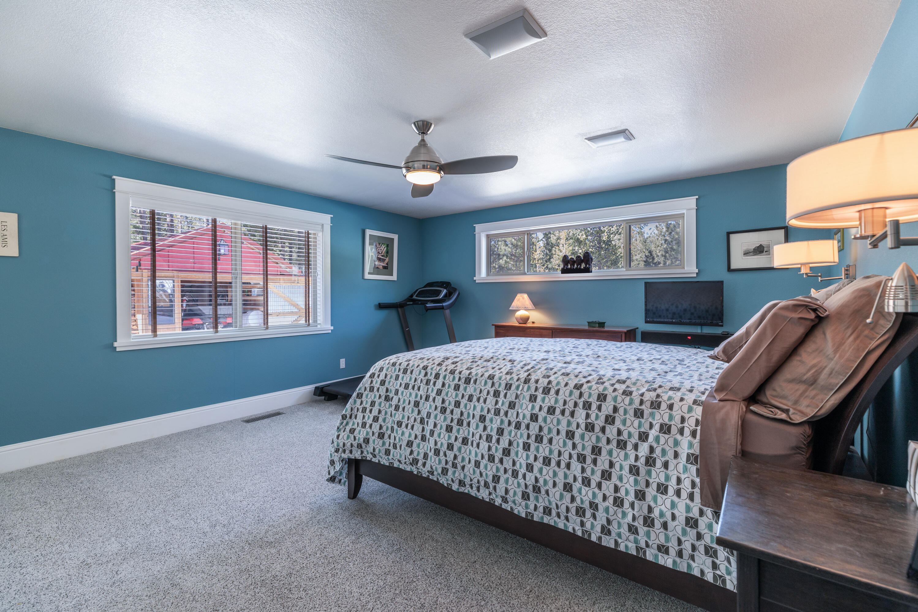 Wagon Trail Acreages - Residential