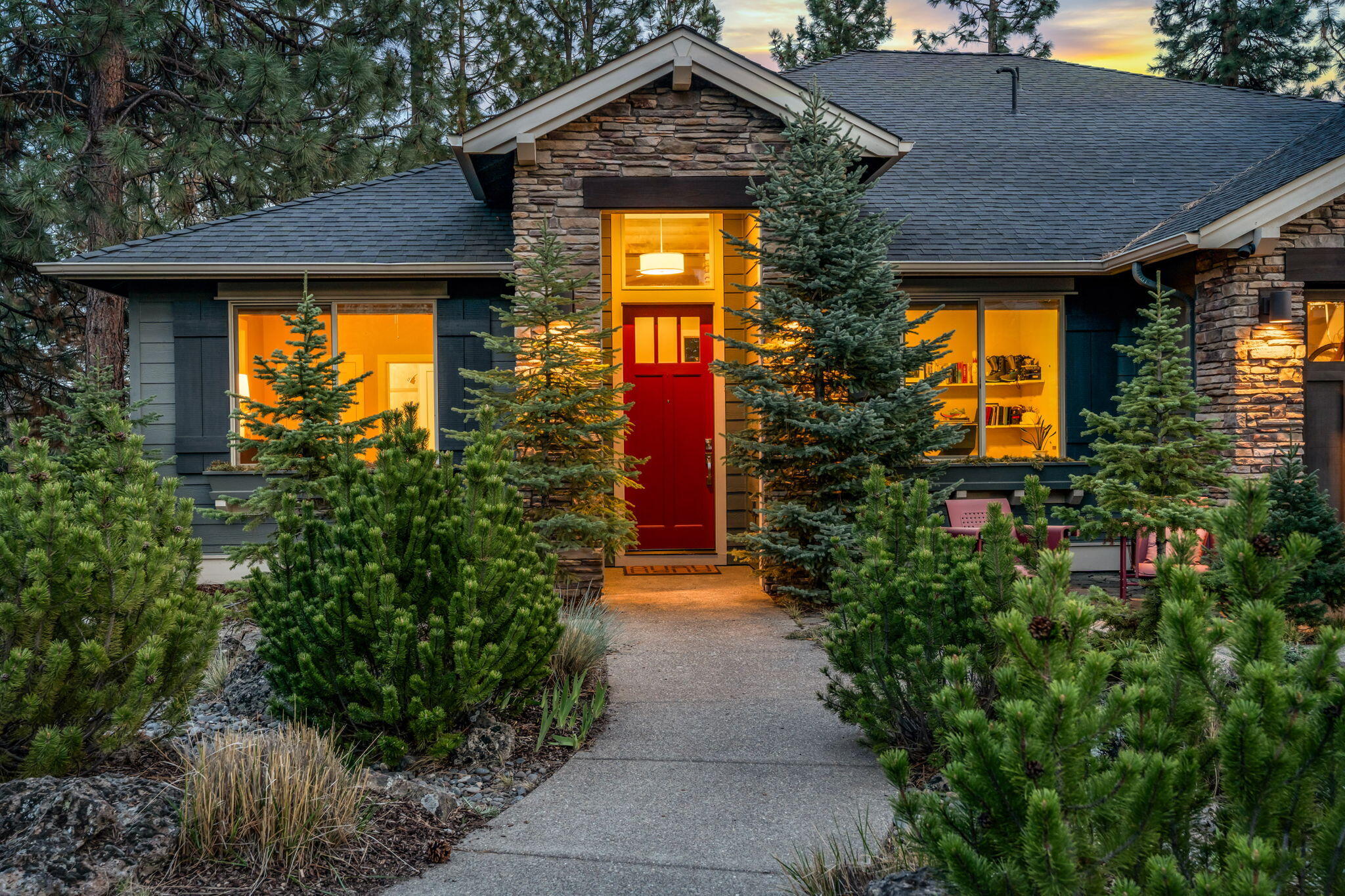 3277 NW Pee Wee Court