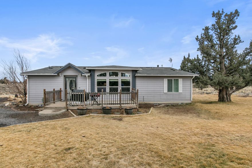 Looking to live on acreage with Cascade Mountain views? Look no further than this 3 bedroom 2 bath home on 4.68 acres with 31x36 shop. End of the road privacy and desired horse property. This home boasts vaulted ceilings, large rooms and laminate flooring. Plenty of room for all your toys and RV parking. Adjacent to BLM land. Don't miss this one!