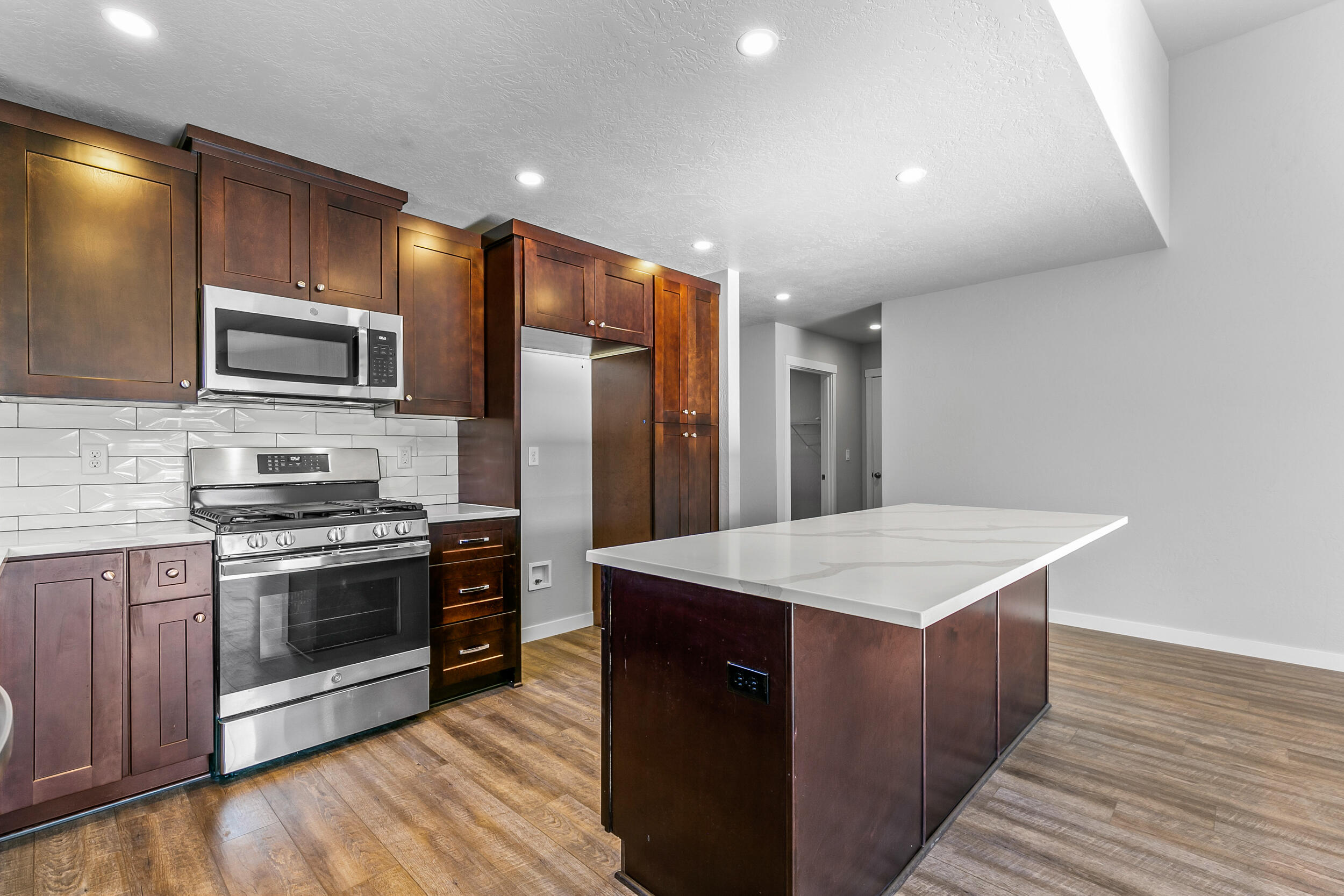 Stoneridge Terrace - Residential