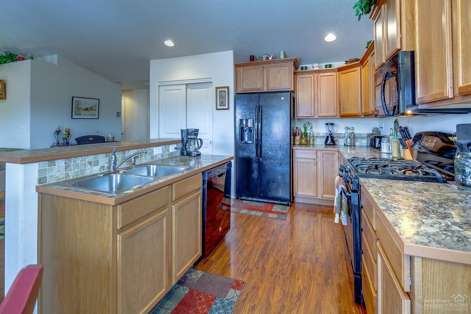 Village Pointe - Residential