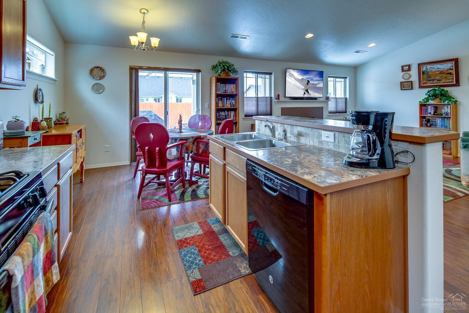 Village Pointe - Residential