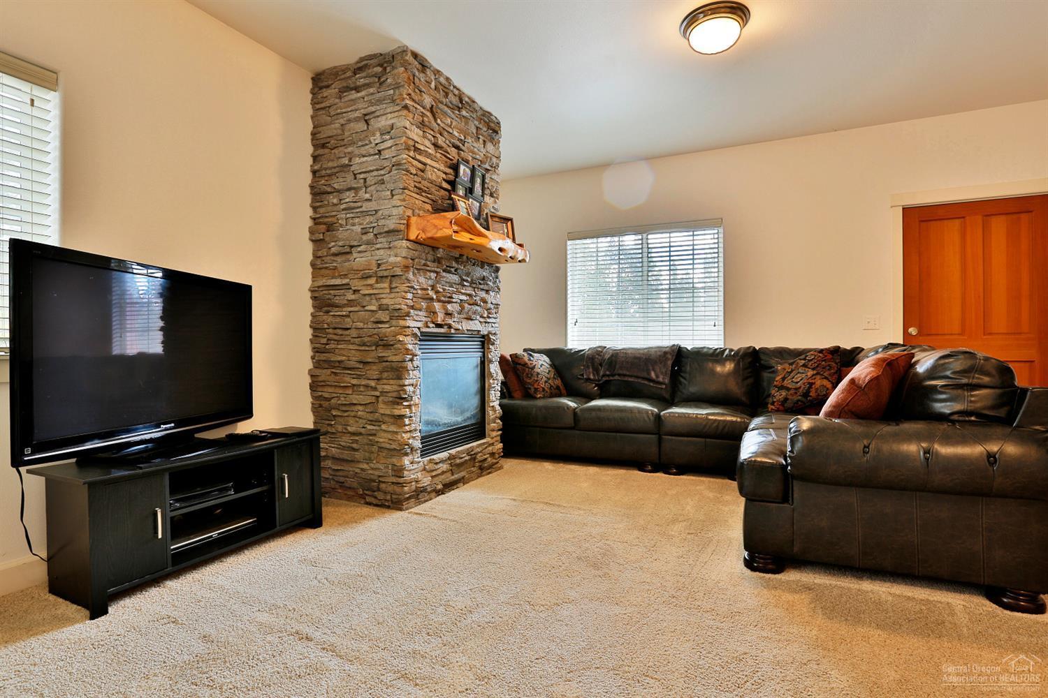 Crescent Creek - Residential