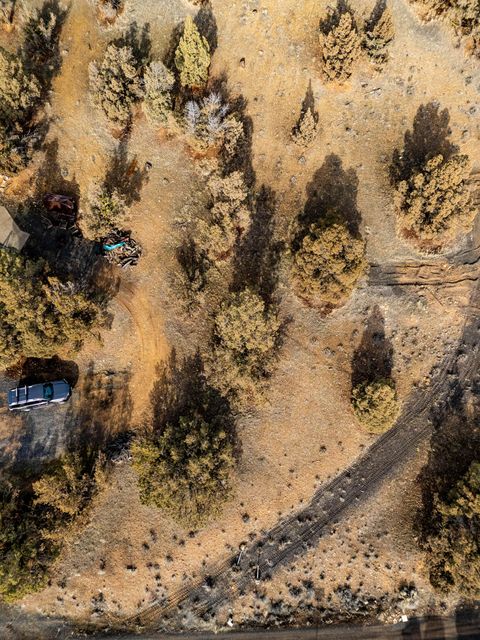 Tiny photo for TL 1800 SE Vista Loop, Prineville, OR 97754 (MLS # 220213170)