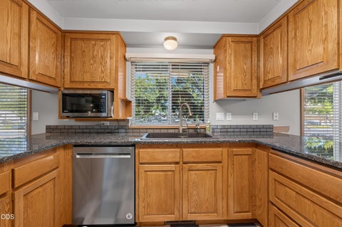 Tiny photo for 854 SW 23rd Court, Redmond, OR 97756 (MLS # 220223655)
