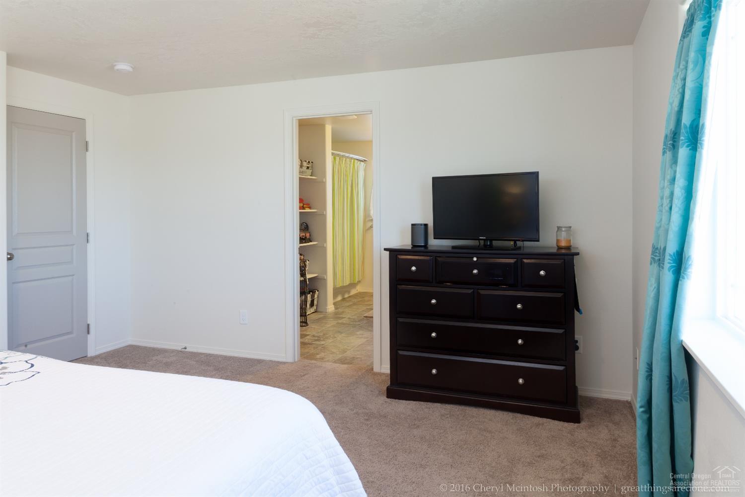 Village Pointe - Residential