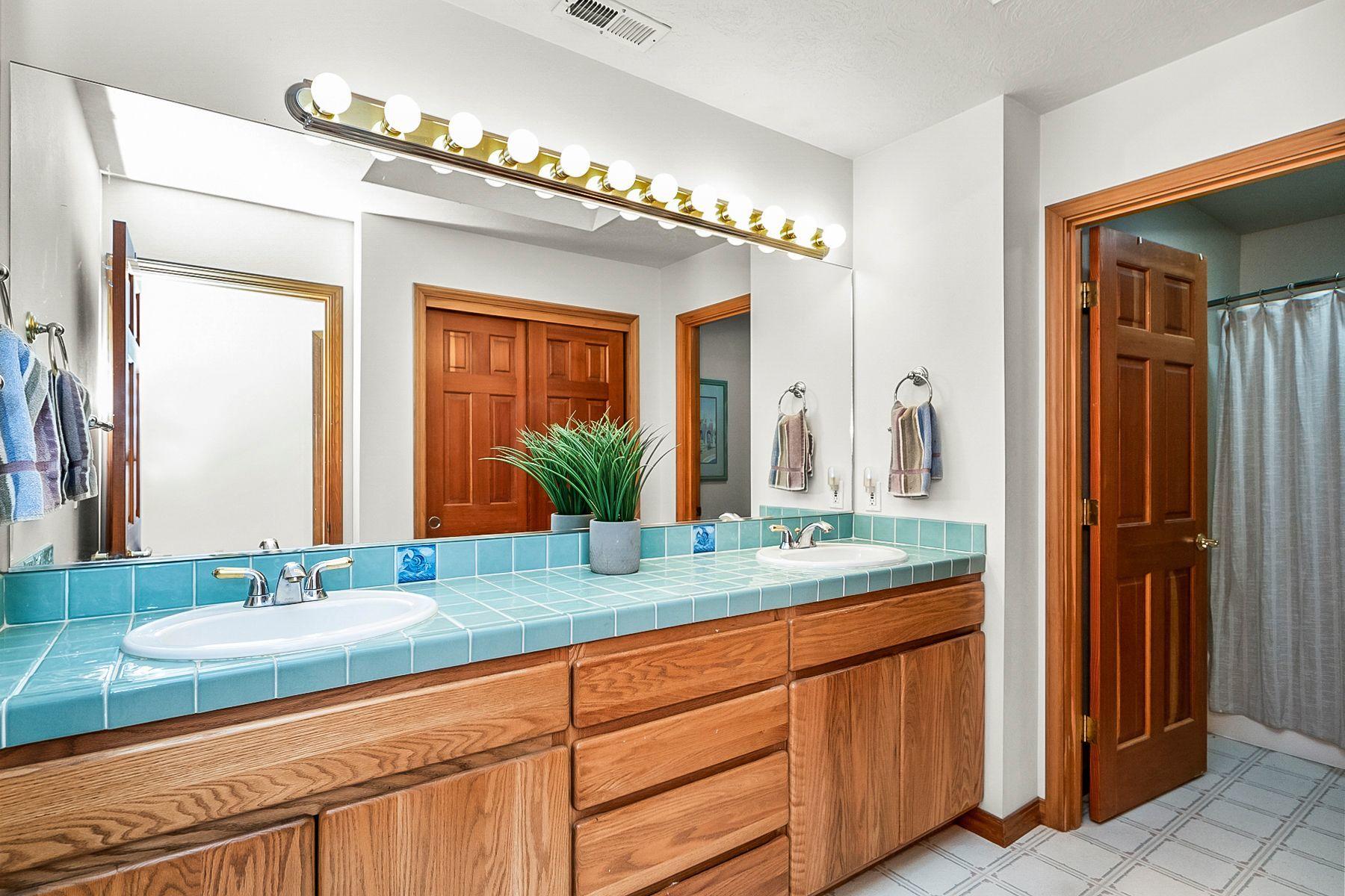 Wyndemere - Residential