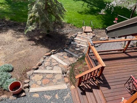 Tiny photo for 15780 Homestead Lane, Klamath Falls, OR 97601 (MLS # 220224523)