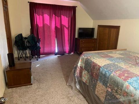 Tiny photo for 15780 Homestead Lane, Klamath Falls, OR 97601 (MLS # 220224523)