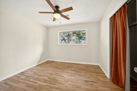 Tiny photo for 325 Taylor Street, Ashland, OR 97520 (MLS # 220217271)