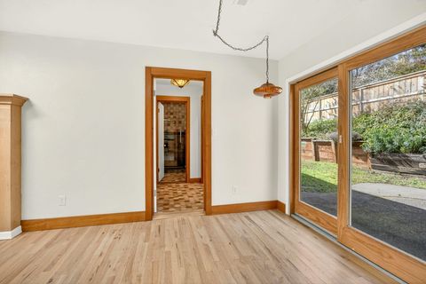 Tiny photo for 325 Taylor Street, Ashland, OR 97520 (MLS # 220217271)