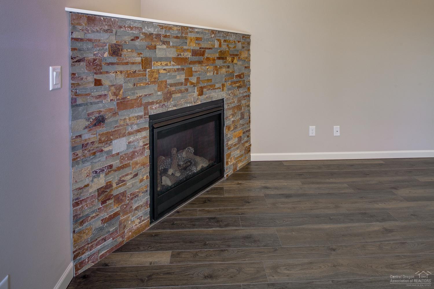 Fieldstone Crossing - Residential