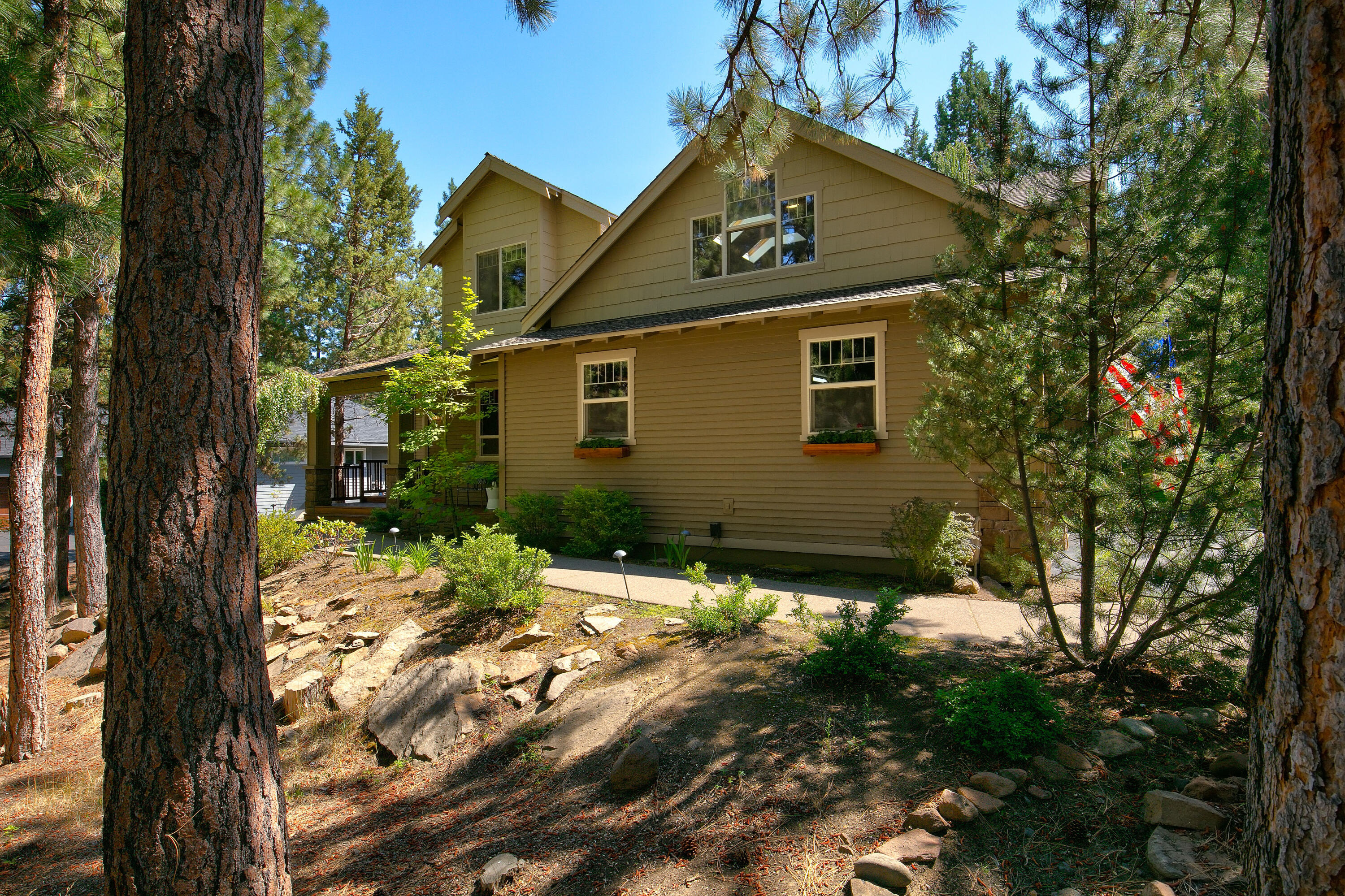 Awbrey Glen - Residential