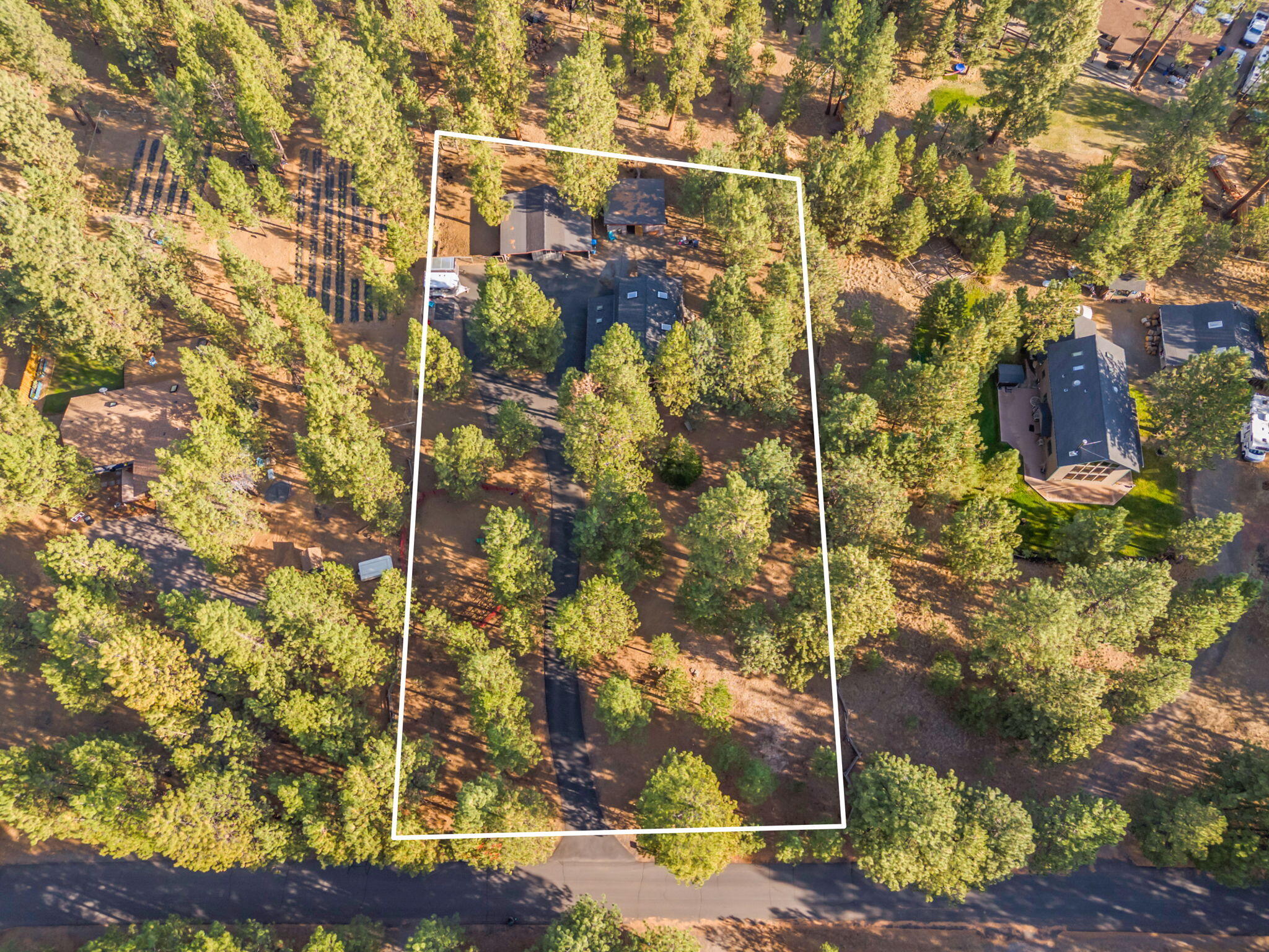 14419 Crossroads Loop