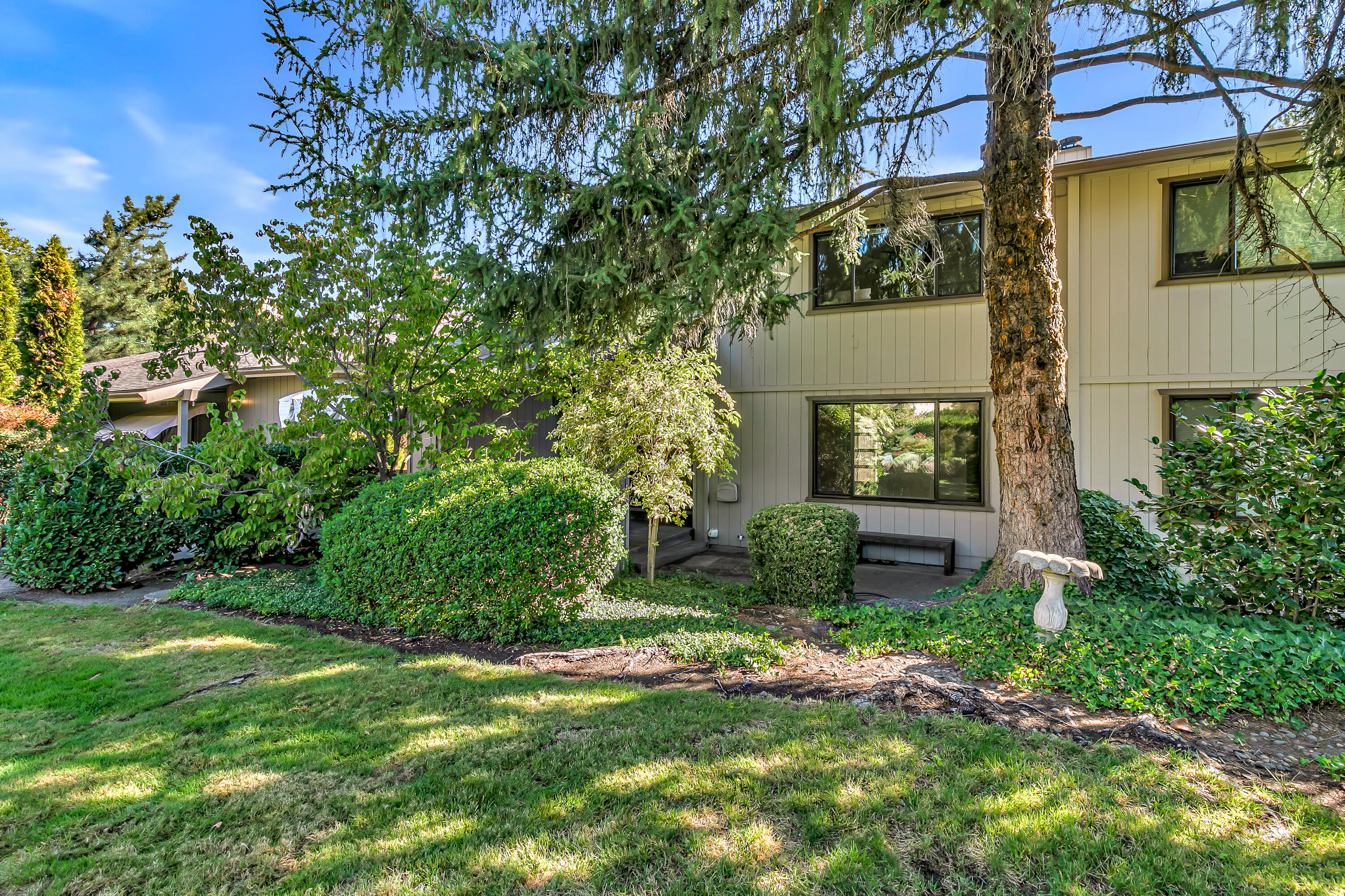 Medford Heights Townhouses Subdivision - Residential