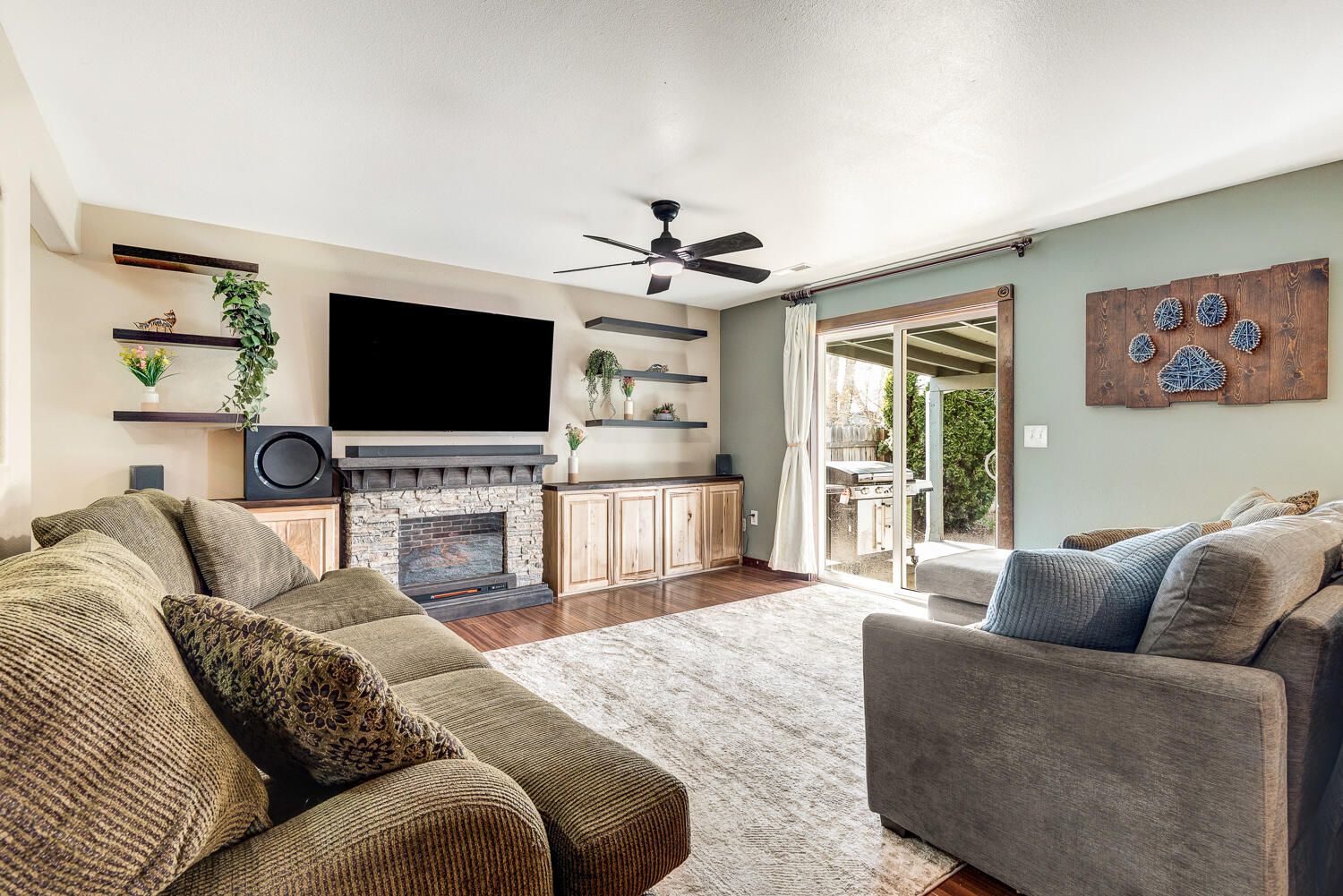 3164 SW Newberry Avenue