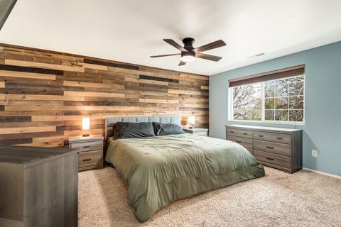 Tiny photo for 3164 SW Newberry Avenue, Redmond, OR 97756 (MLS # 220219995)