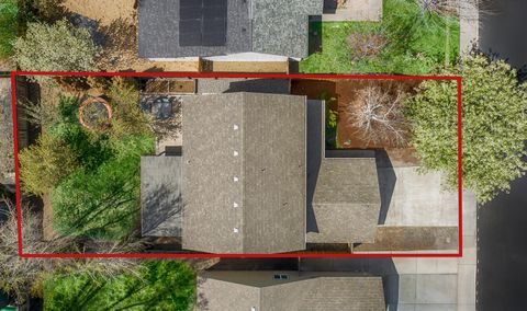 Tiny photo for 3164 SW Newberry Avenue, Redmond, OR 97756 (MLS # 220219995)