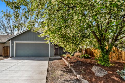 3164 SW Newberry Avenue Redmond OR 97756