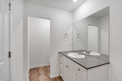 Tiny photo for 51783 Jubilee Pine Dr Dr, La Pine, OR 97739 (MLS # 220215587)