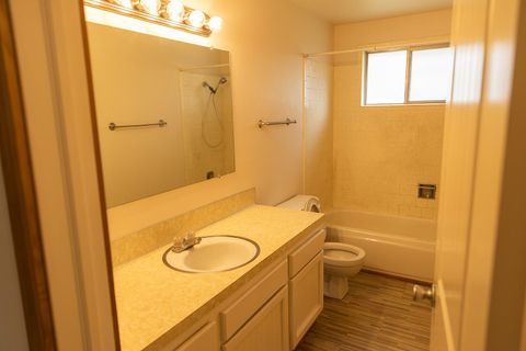 Tiny photo for 2783 Diane Drive, Klamath Falls, OR 97603 (MLS # 220211892)