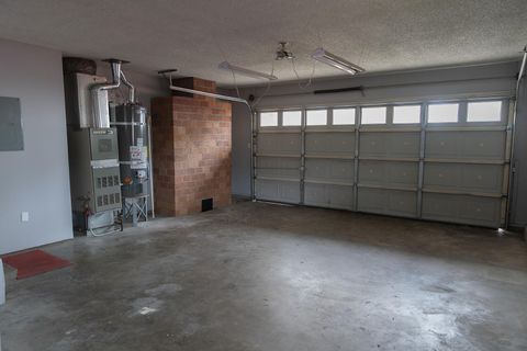 Tiny photo for 2783 Diane Drive, Klamath Falls, OR 97603 (MLS # 220211892)