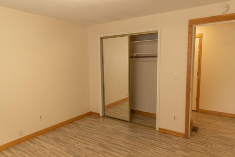 Tiny photo for 2783 Diane Drive, Klamath Falls, OR 97603 (MLS # 220211892)